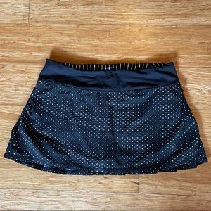 Lululemon pace rival skirt, size 8